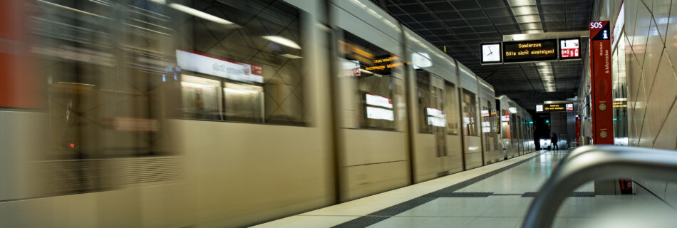 U Bahn Benrather Station Düsseldorf